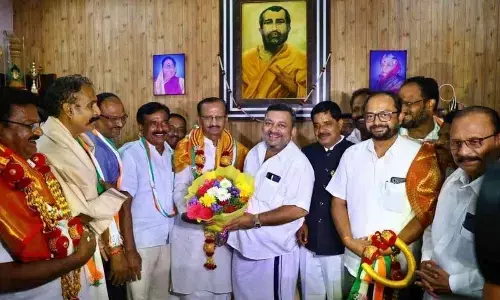 Senior BJP leader, former MLA join Congress