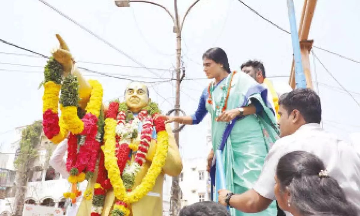 APCC president Y S Sharmila Reddy garlanding the statue of Dr BR Ambedkar in Srikalahasti on Sunday