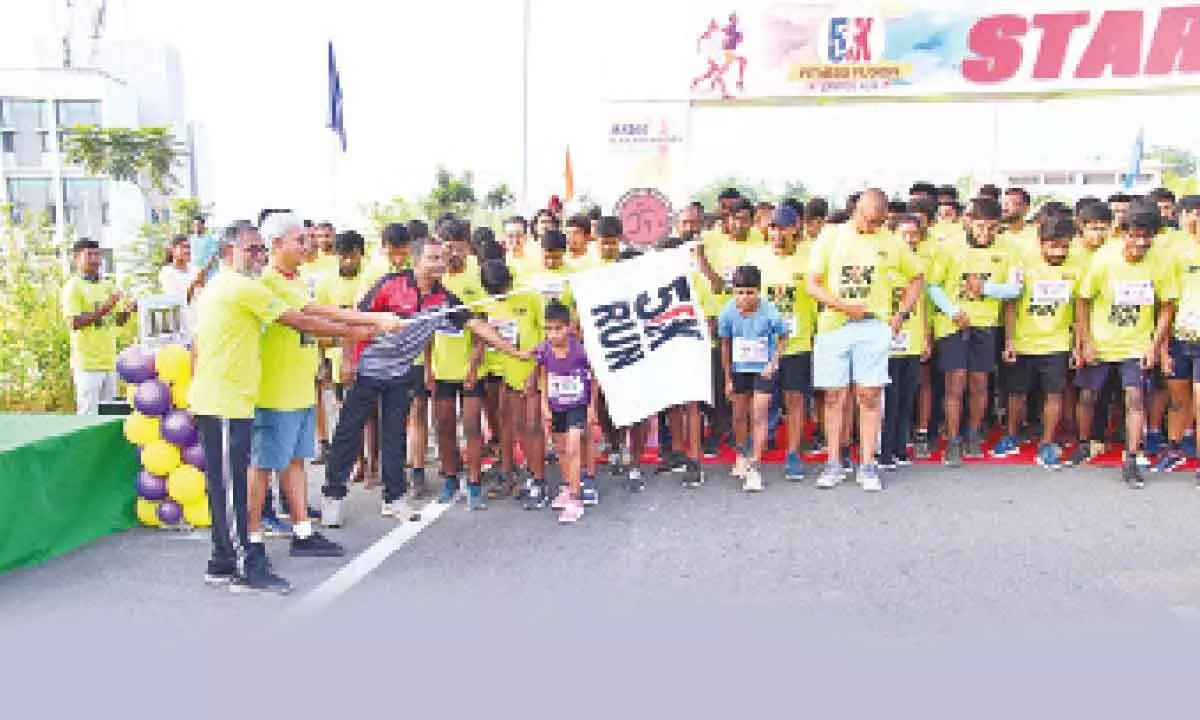 IIT Tirupati Director Prof KN Satyanarayana flags off 5k run in Tirupati on Sunday