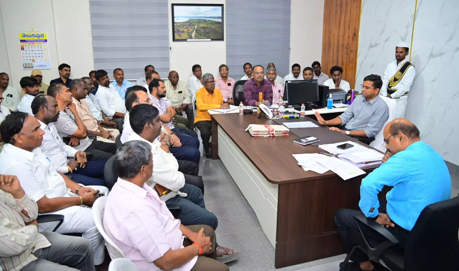 District Collector Uday Kumar held a review meeting with rice millers on CMR