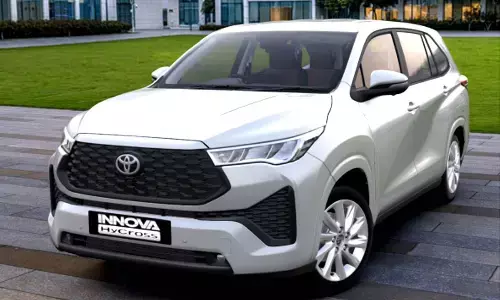 Toyota Kirloskar Motor Introduces New Innova HyCross Petrol GX (O) Grade