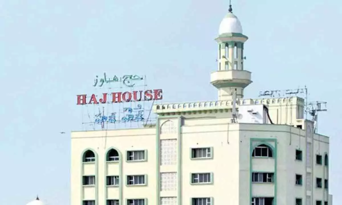 Hyderabad: Meeting with Haj volunteers held