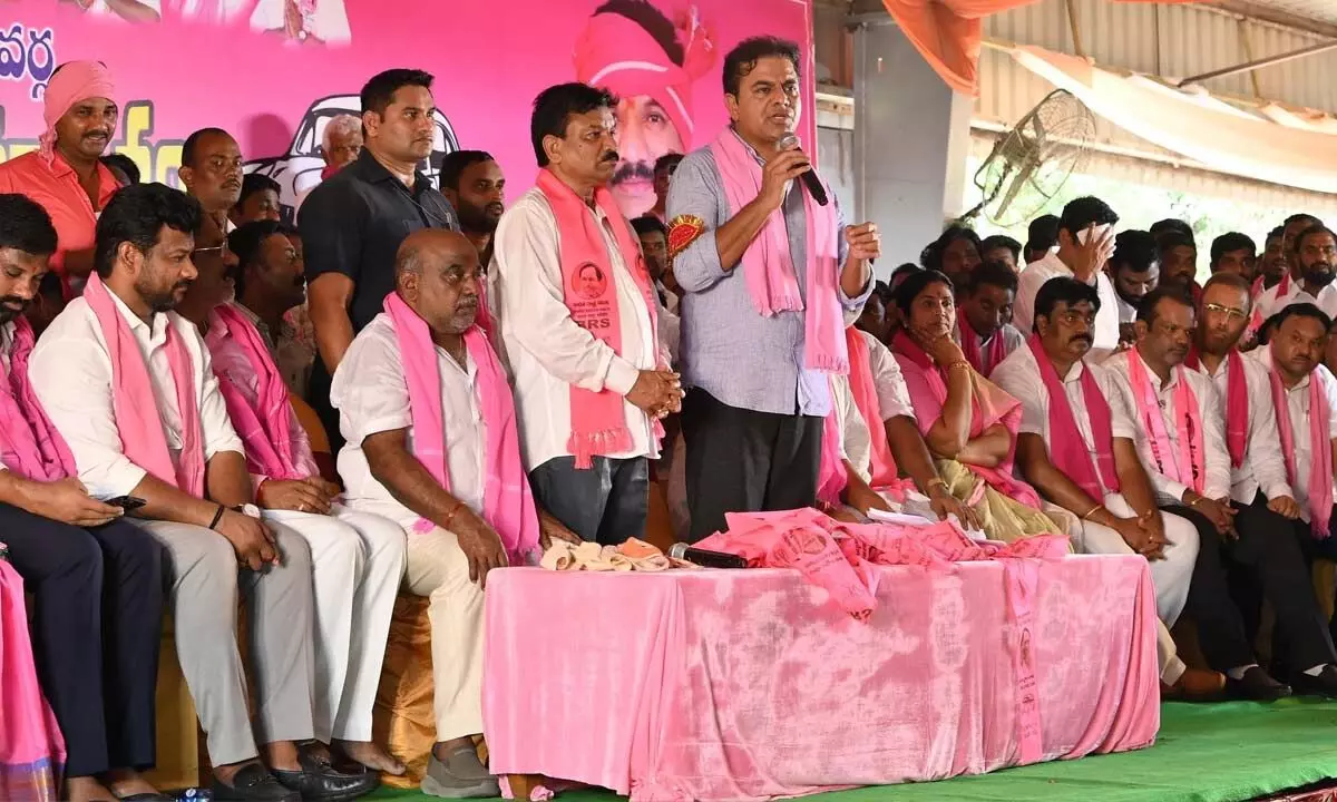 BRS must have maximum MPs and MLAs: KTR