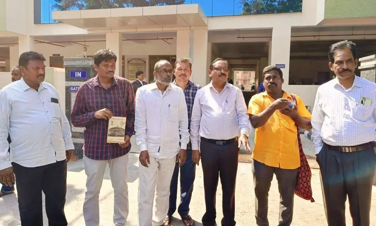 Representatives of VDDUF with the victims in Visakhapatnam  on Tuesday