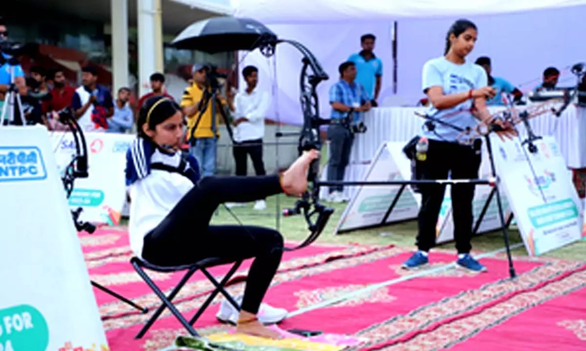 Sheetal Devi gives world champion a scare as armless archer bags silver in Khelo India national archery meet