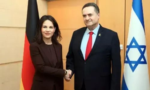 Top German, British diplomats travel to Israel in bid to limit crisis