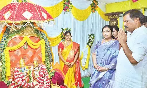 Visakhapatnam: TDP Bheemili candidate takes part in devotional programmes