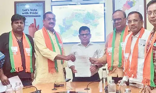 Bhubaneswar: BJP, BJD allege violation of MCC