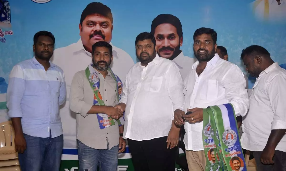 Adari Anand Kumar, YCP MLA Candidate, Urges Supporters to Work for Partys Success