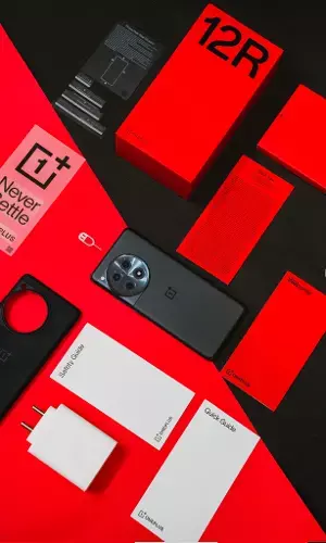 Best Mobile Phones Under Rs 40,000 in India (April 2024)