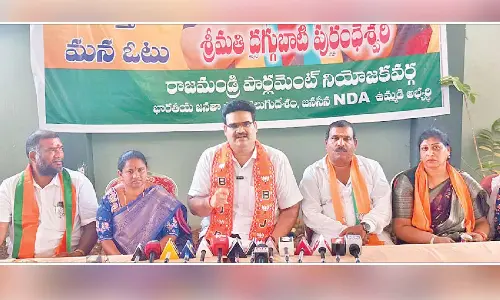 AP BJP chief spokesperson Lanka Dinakar addressing a media conference in Rajamahendravaram on Thursday