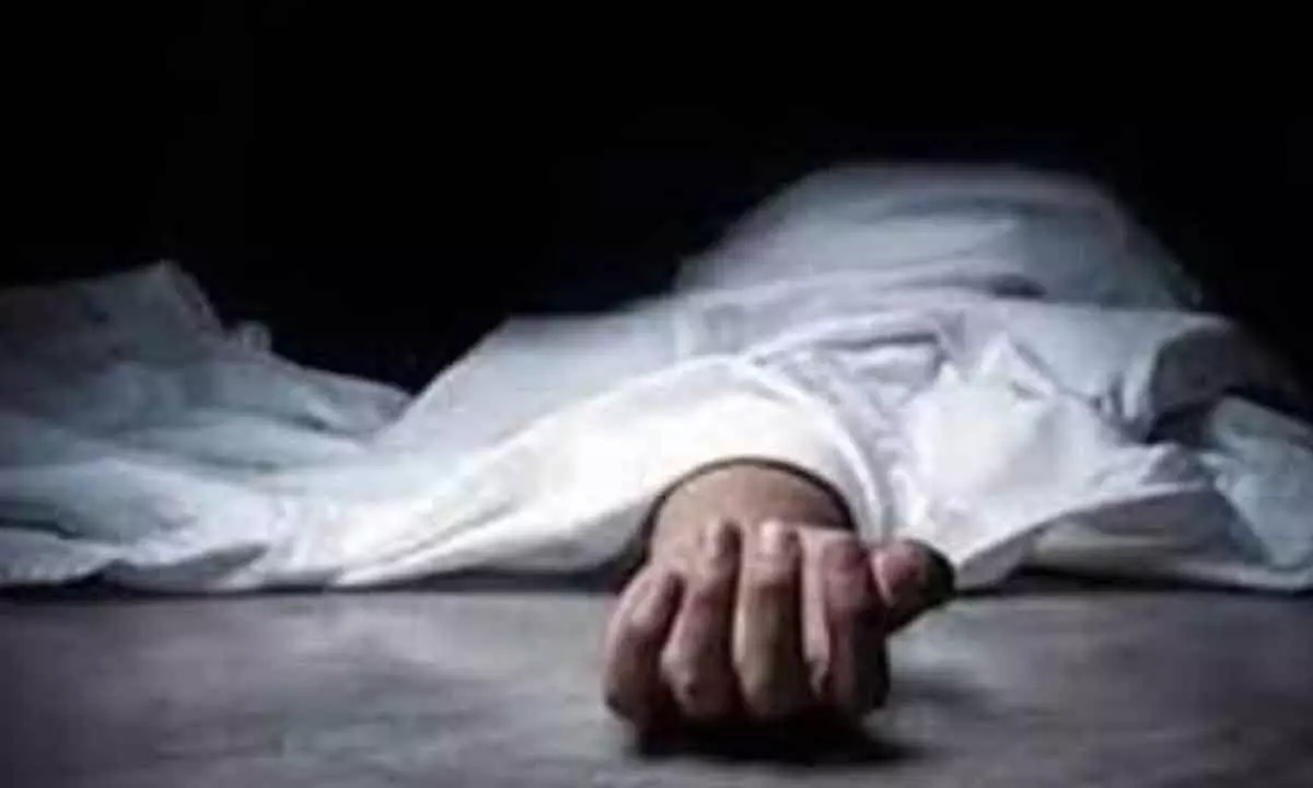 Hyderabad: Mother kills self over threats to son