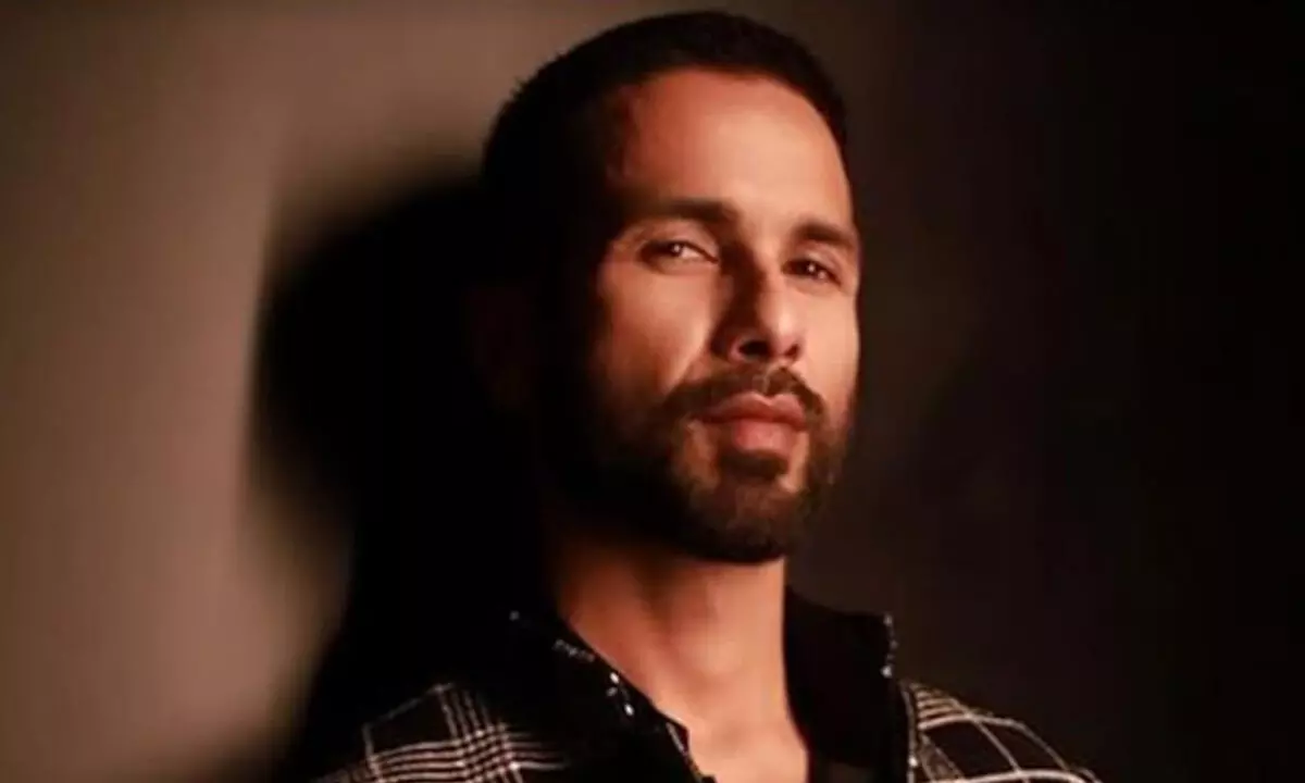 Shahid Kapoor teases fans with BTS from ‘Deva’
