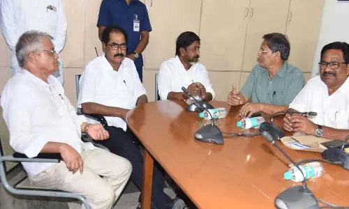 Bhatti knocks on doors of CPM for support in LS polls