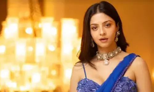 Vedhika captivates in a mesmerising Blue lehenga