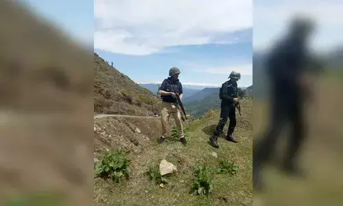 Two Customs officials shot dead in Pakistans DI Khan in second attack in four days