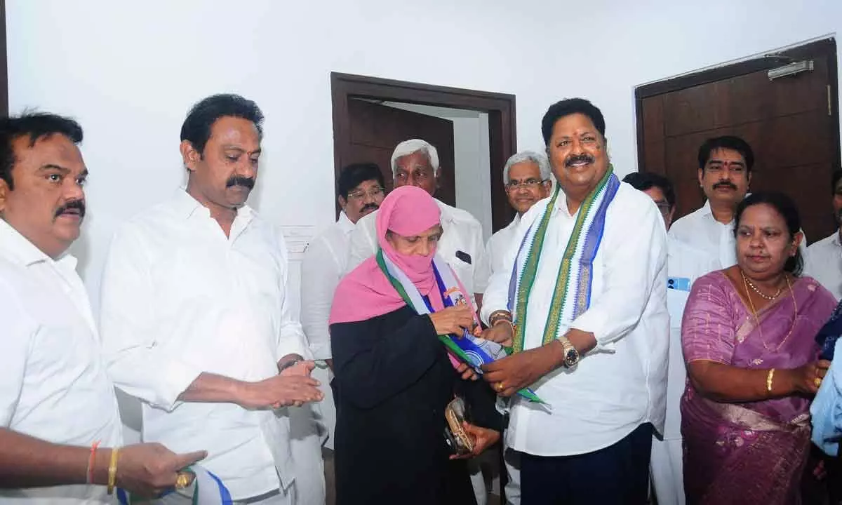 Jagan Mohan Reddy Government Commits to Welfare and Development of Muslim and Minority Women