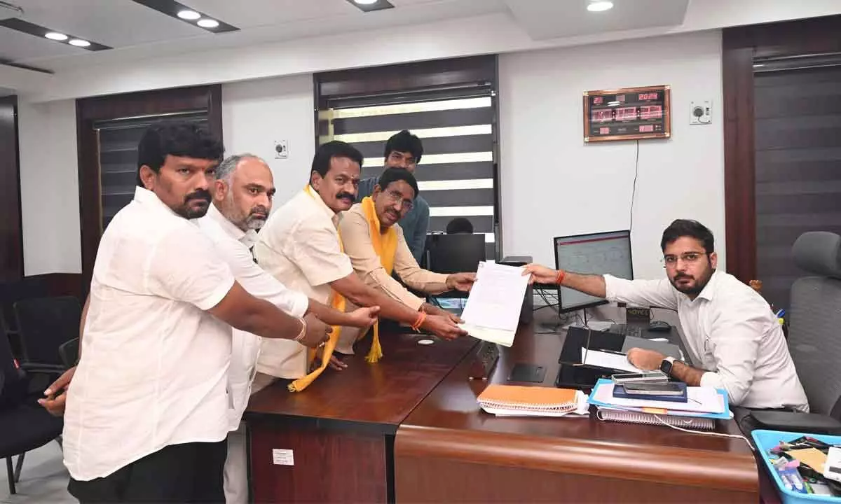 Ponguru Narayana Files Nomination for Nellore City MLA Seat