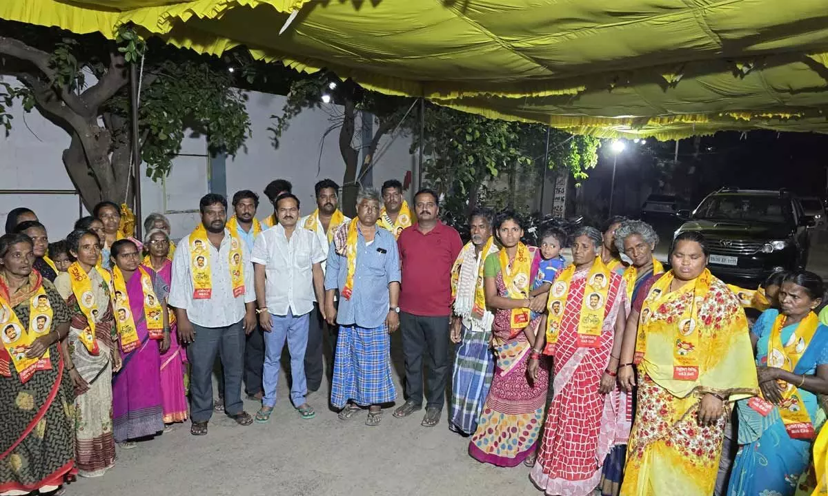 Former MLA Gouru Charitha Reddy Holds Road Show and Meeting Program Ahead of General Elections