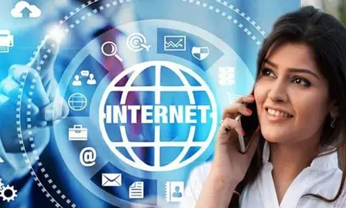 Internet subscribers touch 936 mn in India