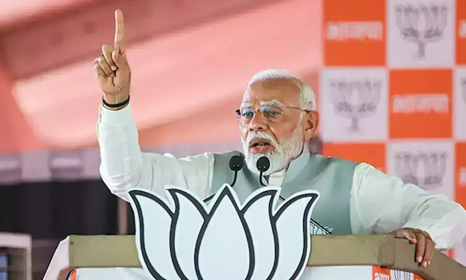 PM Modi urges people to not get upset with insulting language used against him by Congress