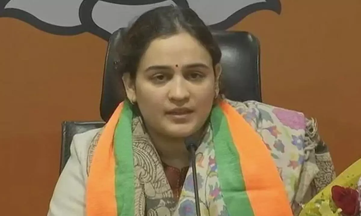 Aparna Yadav Challenges Akhilesh Yadavs Candidacy In Kannauj: No Longer A Smooth Ride For Samajwadi Party