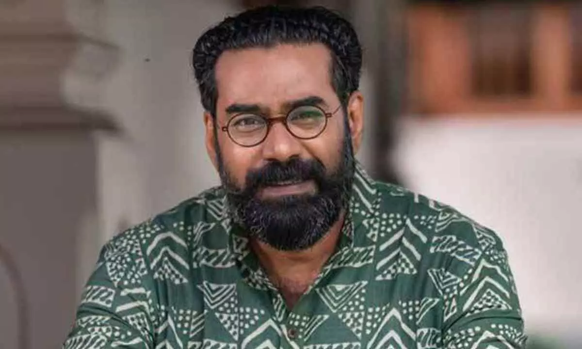 Biju Menon set to give a re-entry into Tamil cinema after 14 years