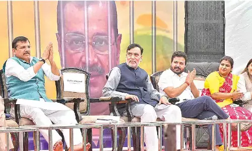 AAP brings arrest of Kejriwal into campaign song