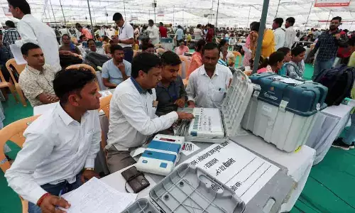 New Delhi: 88 seats in 13 states go for polling today