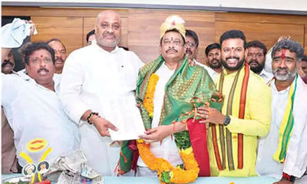 Srikakulam: TDP dissident leader Venkata Ramana relents