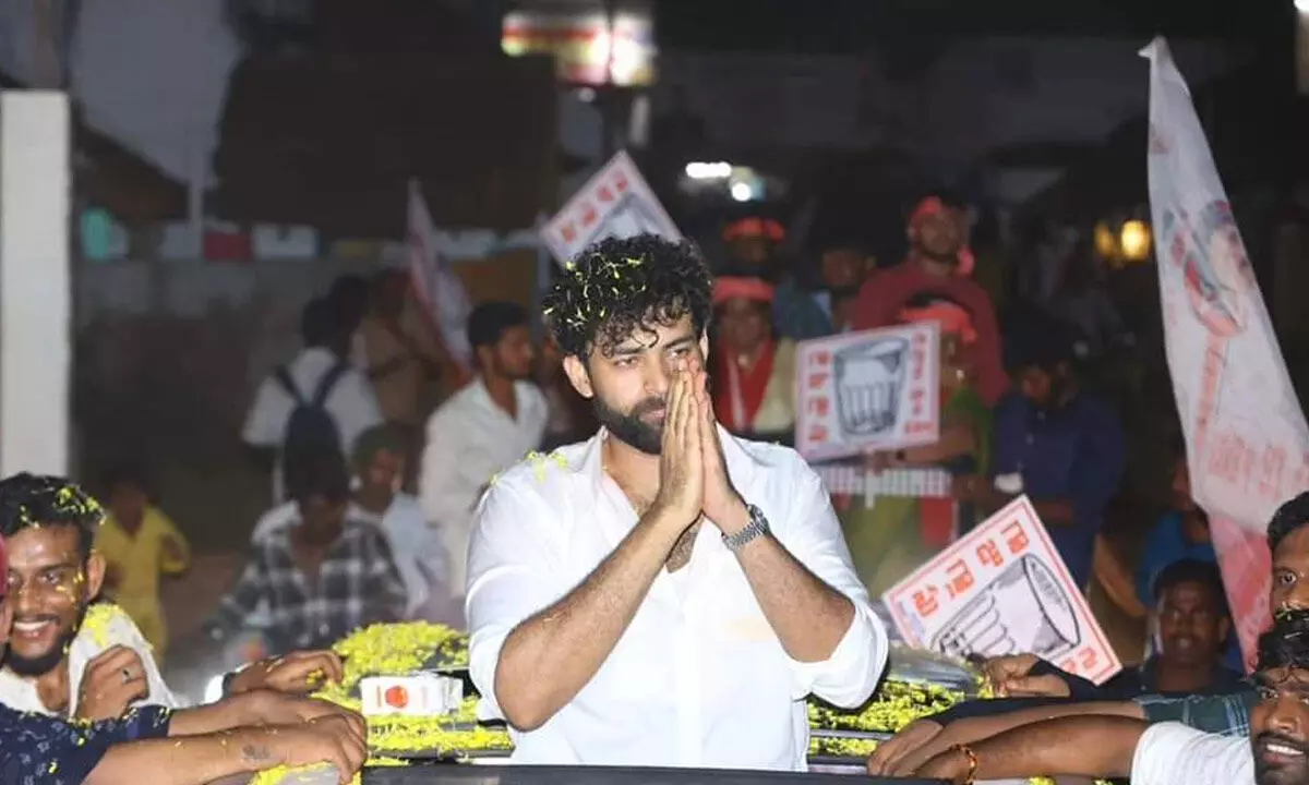Mega Prince Varun Tej campaign in Pithapuram