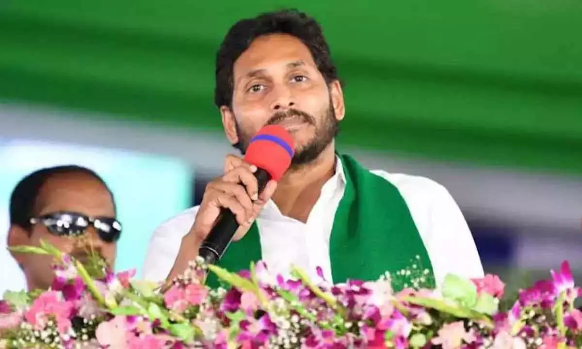 YS Jagan cautions the people of NDA alliance, says they would deceive people