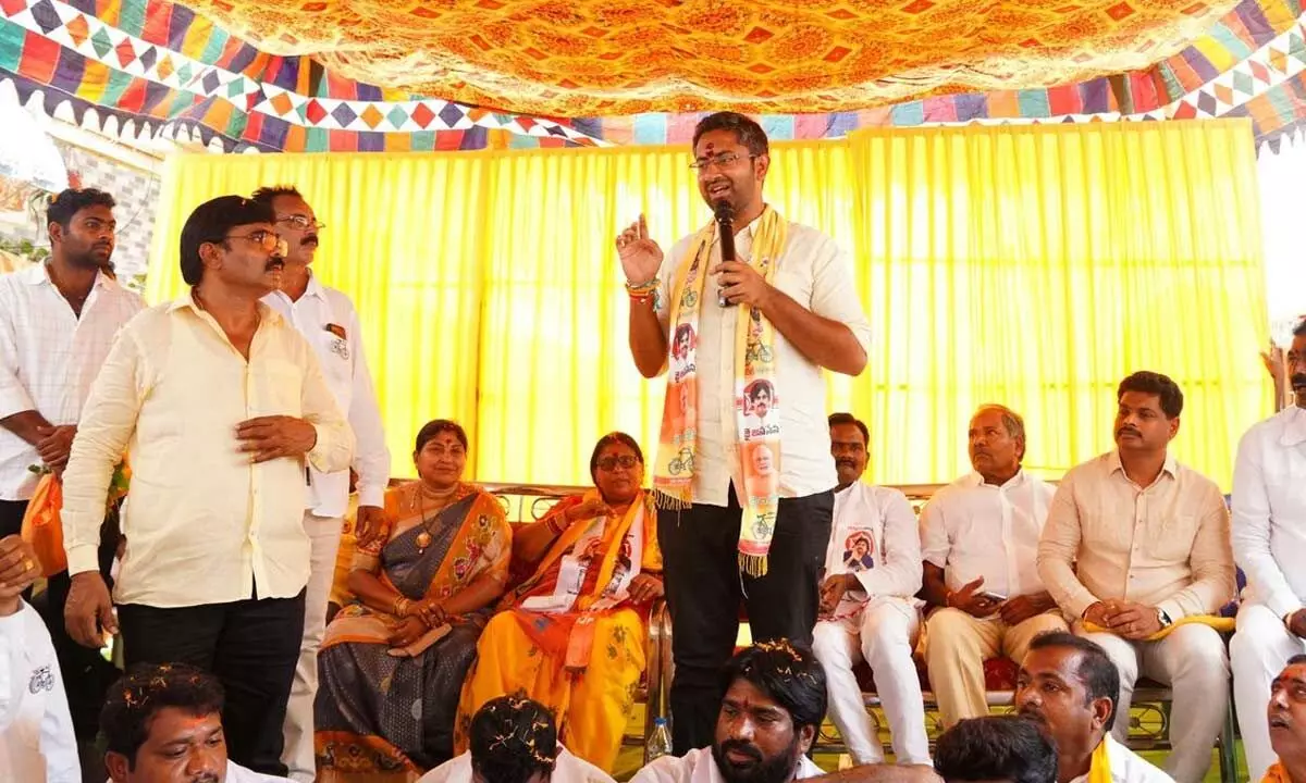 Alliance Visakhapatnam Lok Sabha candidate M. Sribharath addressing the villagers on Tuesday