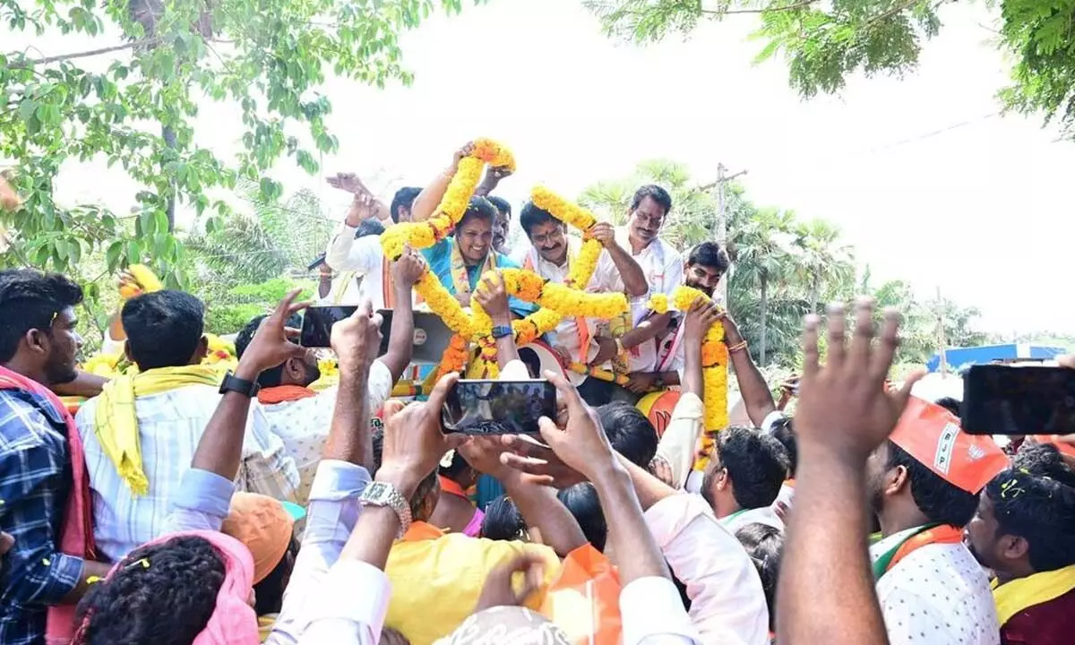 BJP candidates taking out a rally in Rajamahendravaram on Tuesday