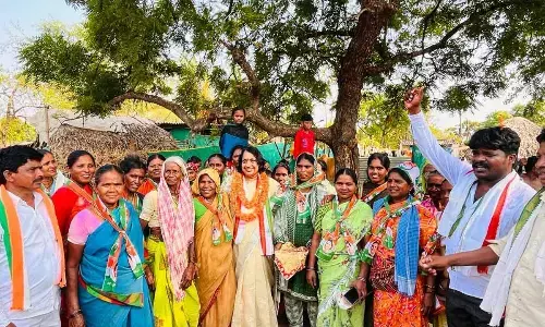 Massive Turnout in Kukkunur Madhavaram as Residents Appreciate Congress Partys Principles