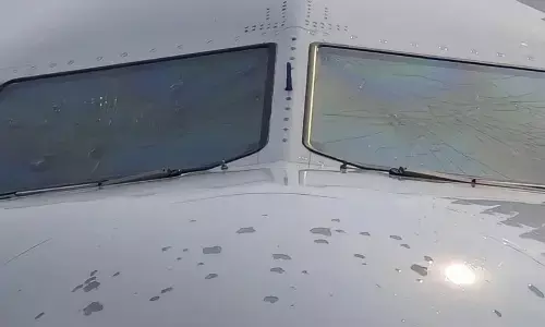 Hailstorm-hit Vistara flight returns to Bhubaneswar airport