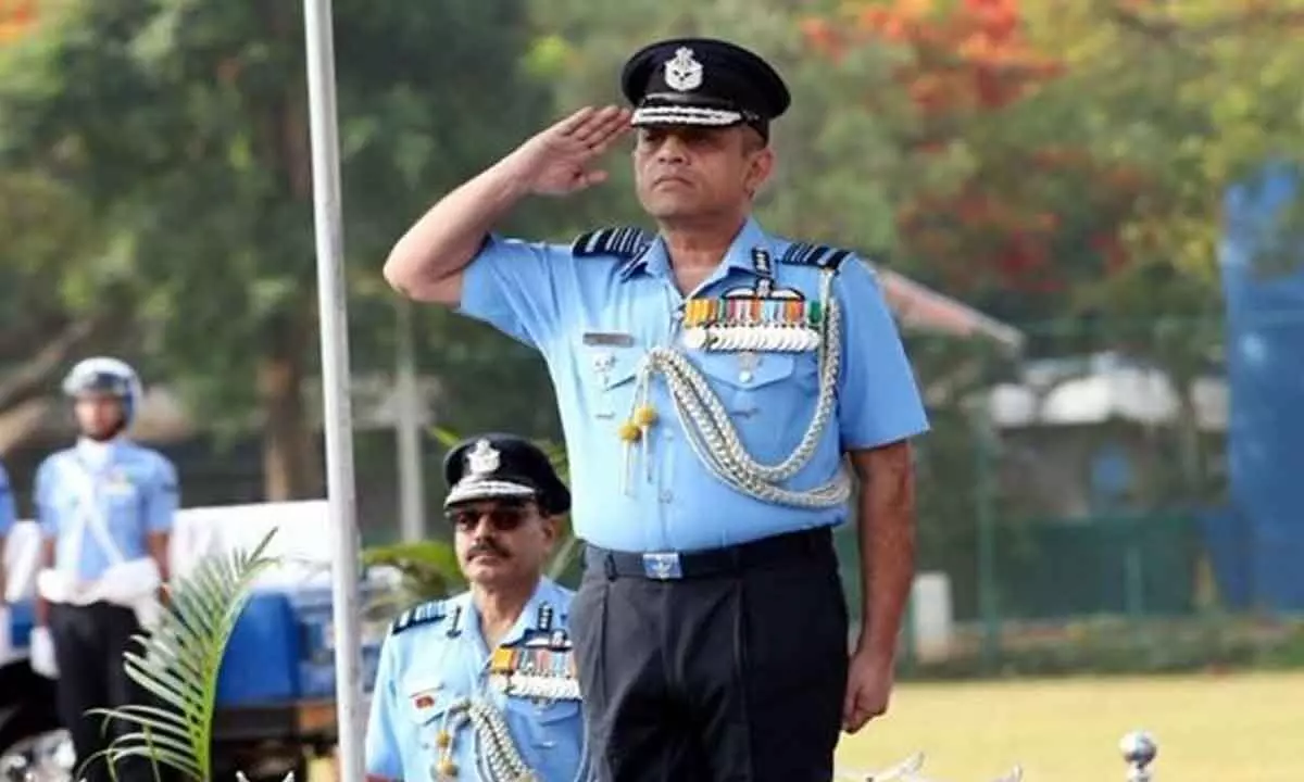 Air Marshal Nagesh Kapoor assumes office