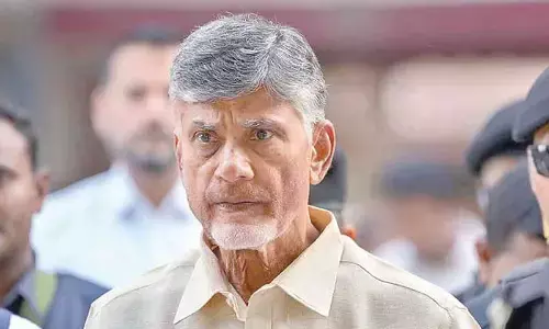 Vijayawada: Chandrababu Naidu vows to protect rights of workers