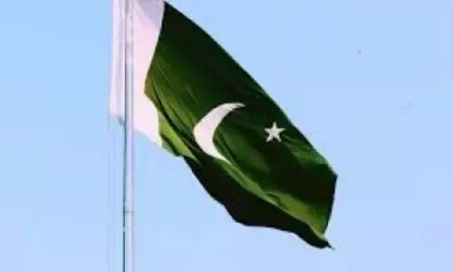 One killed, 20 injured in twin blasts in Pakistan