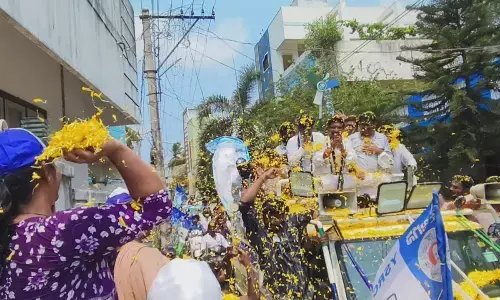 MLA Grandhi Srinivas conducts election campaign in Bhimavaram town