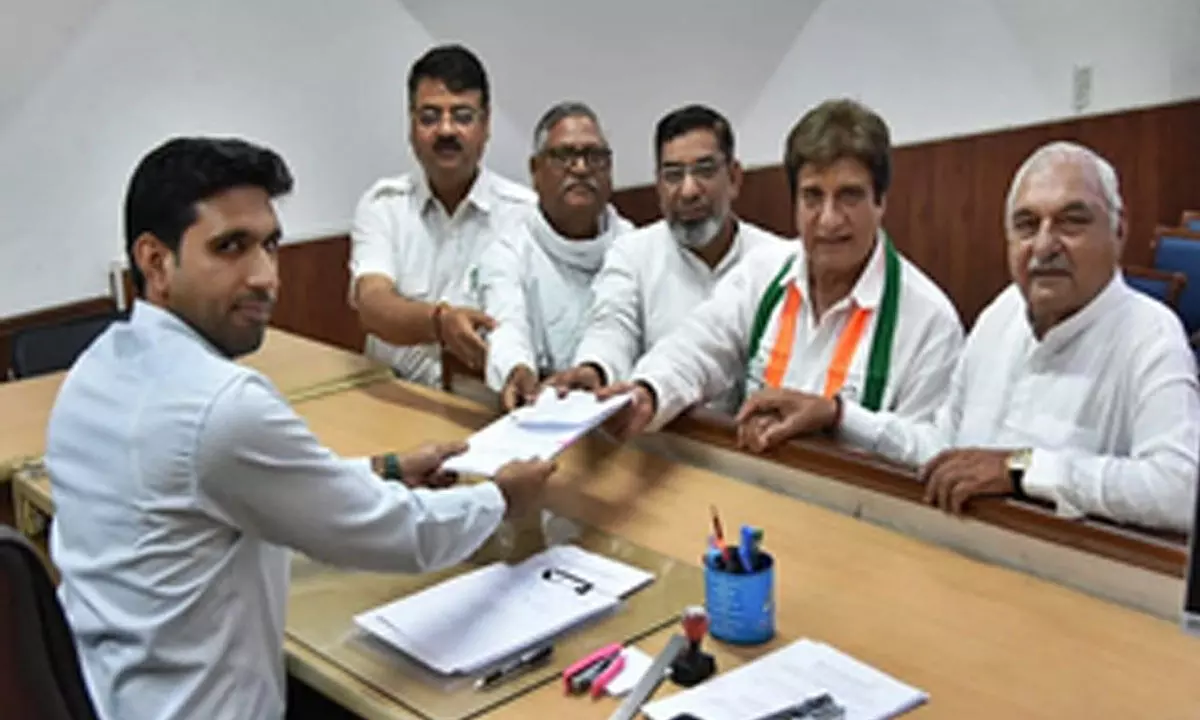 Congress leader Raj Babbar files nomination for Gurgaon LS seat