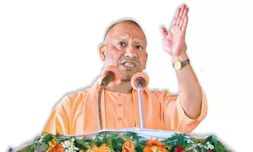 Lucknow: Hope Lord Ram, Lord Shiv give Cong sense says Yogi Adityanath