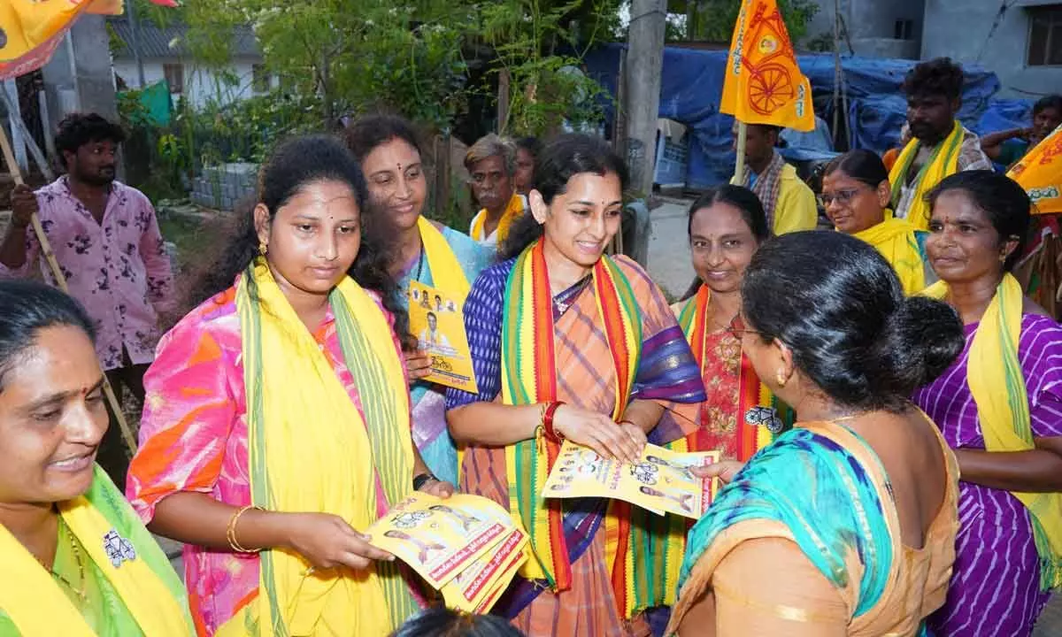 Vasantha Sirishas Election Campaign Gains Momentum in Mylavaram Town