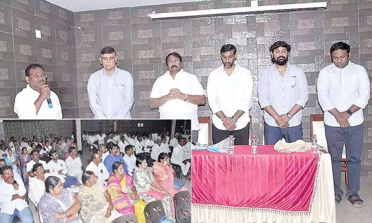 Rajamahendravaram: Purandeswaris son holds meet with pastors