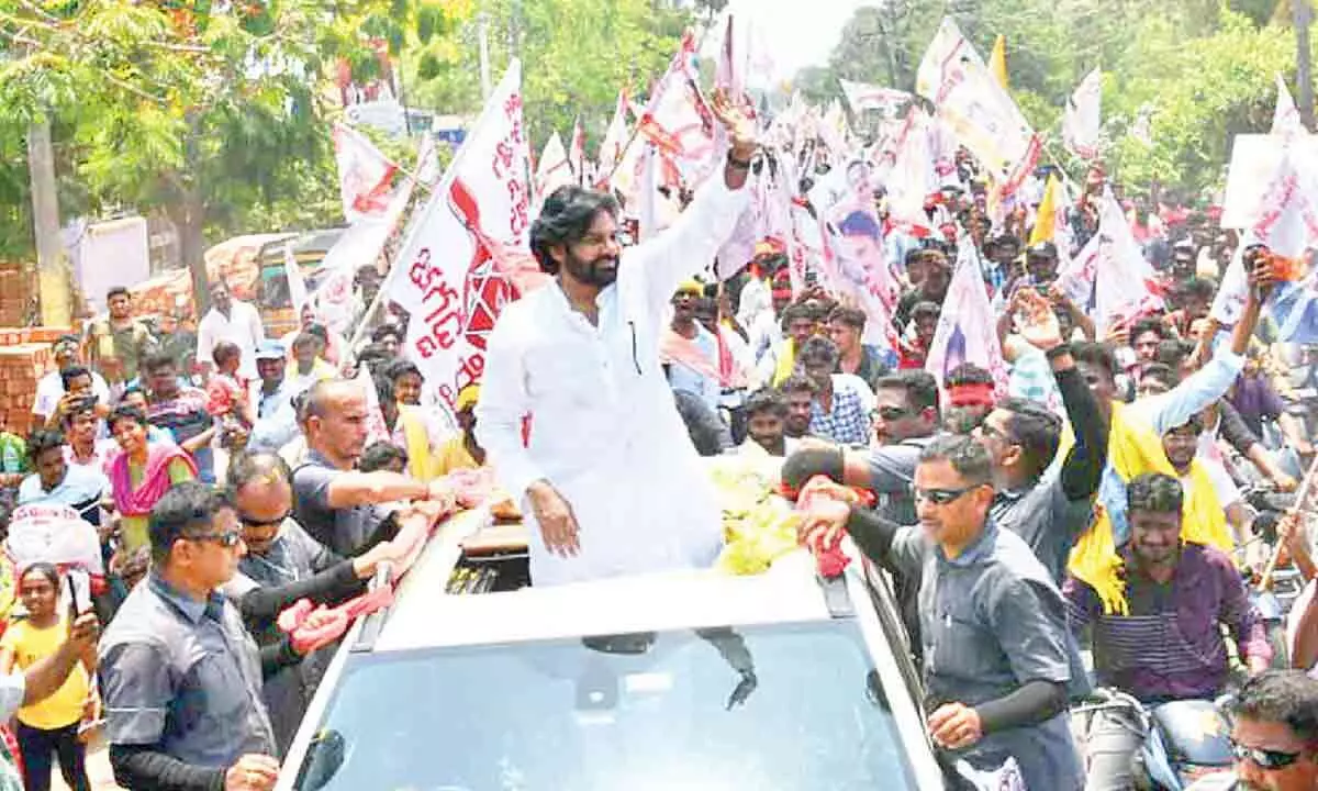 Vijayawada: Pawan confident of NDA forming govt in AP
