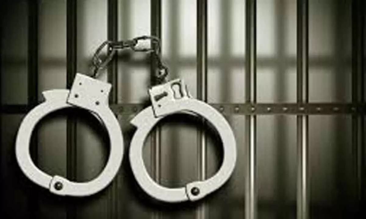 Hyderabad: Police nabs two cyber fraudsters