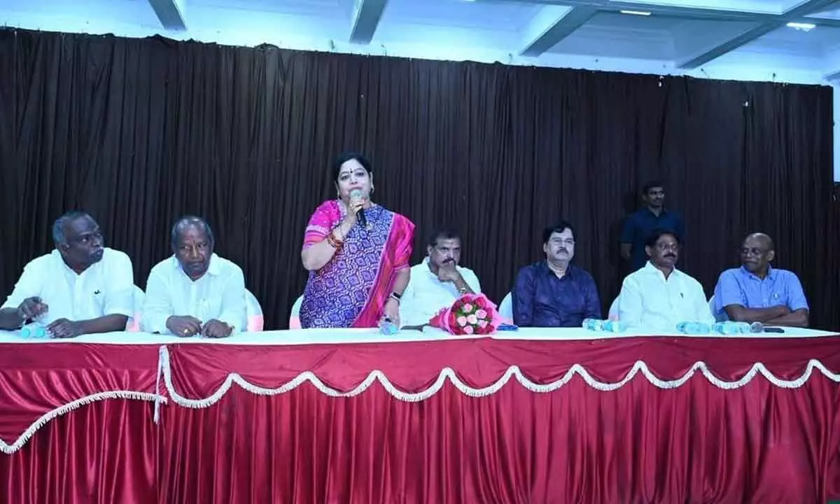 YSRCP Visakhapatnam Lok Sabha candidate Botcha Jhansi Lakshmi addressing doctors at the conference held in Visakhapatnam on Sunday