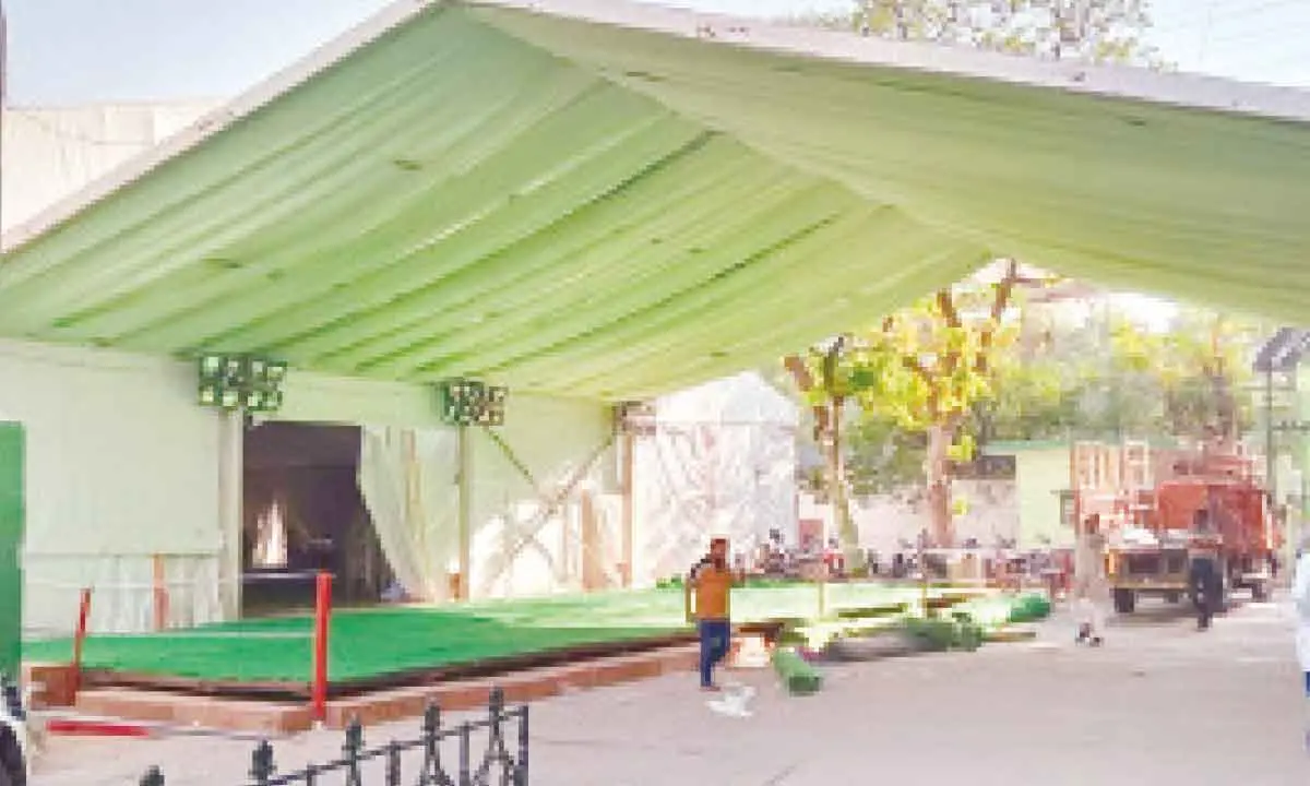 Nearly 11,500 pilgrims from 17 states to depart from Hyd for Haj-2024