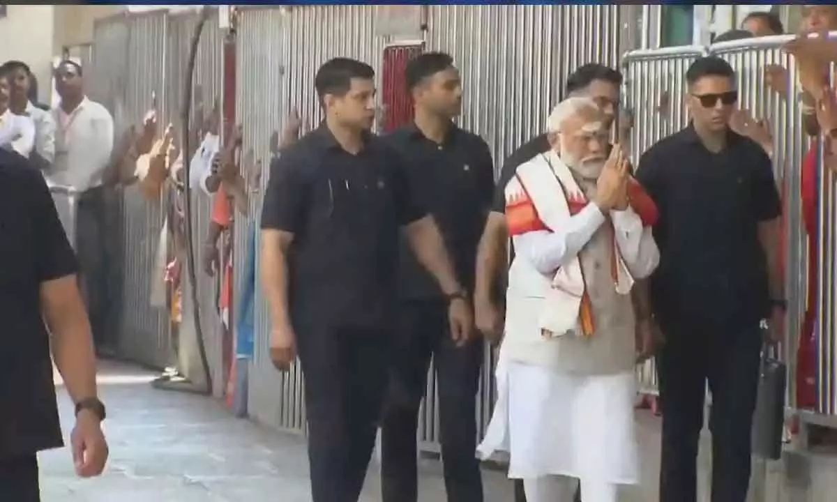 PM Modi performs special Pooja at Vemulawada Temple