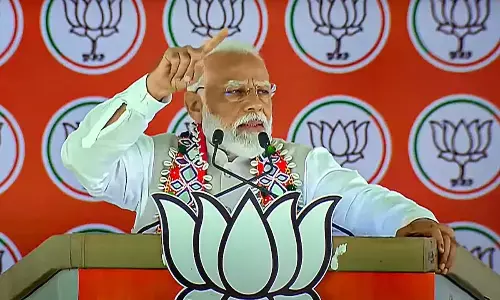 PM Modi Questions Congress Alleged Deal With Ambani-Adani: Election Rally Remarks Spark Controversy